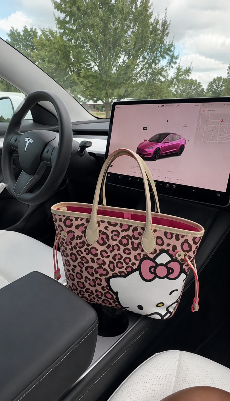 Hk cheetah large tote bag